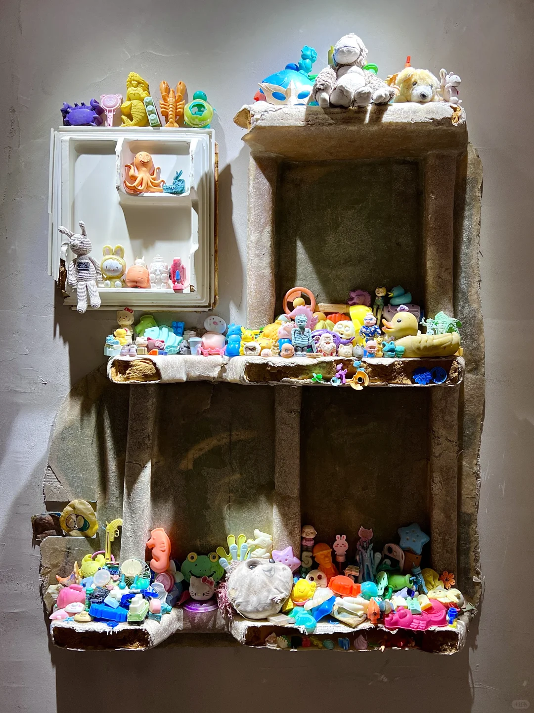 （烟台新展）塑料垃圾变艺术，唤醒环保意识！