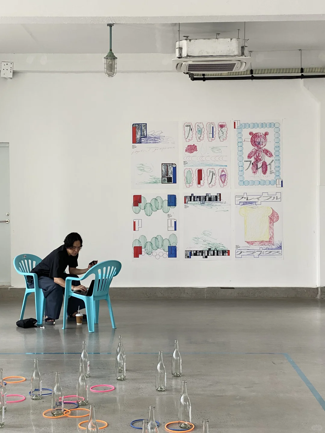 这个平面设计展有种可爱的“疯感”