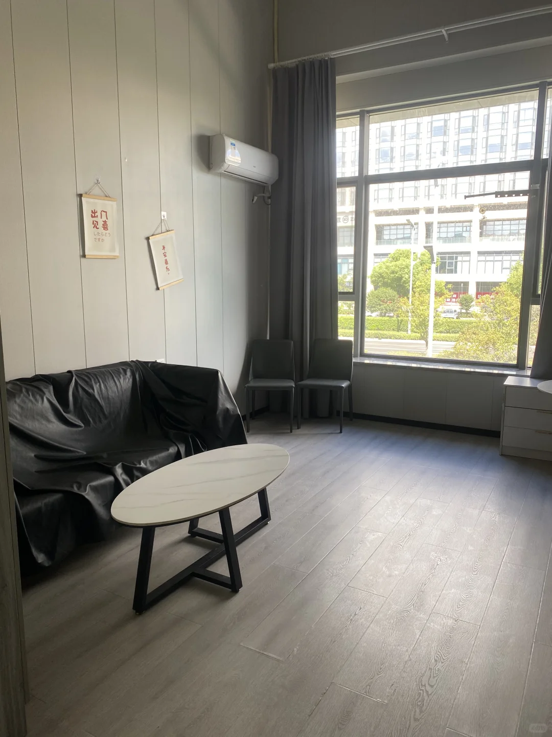 会展中心的复式小屋哦