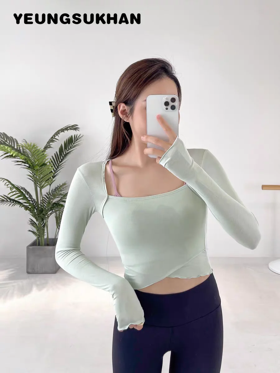 早秋瑜伽服长袖?