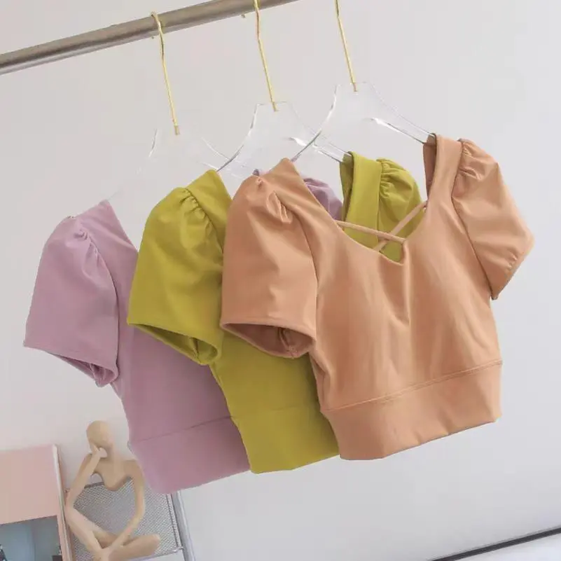 24号复古泡泡袖瑜伽服｜美背设计也太绝了吧！?