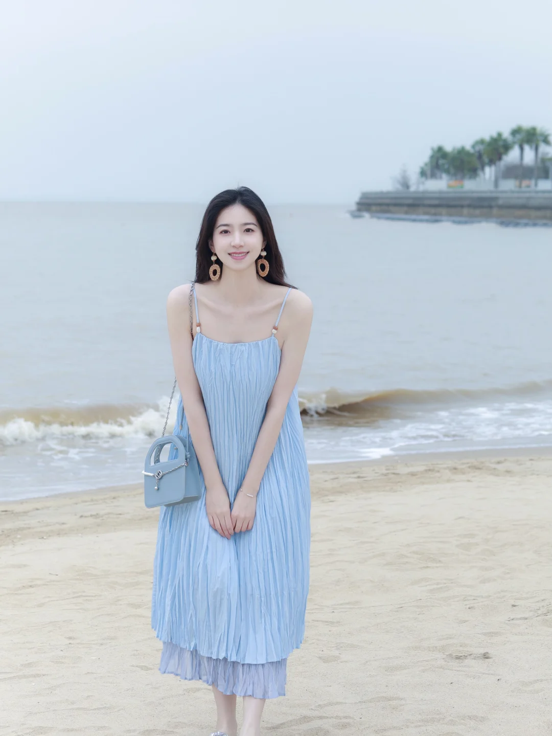 关于我在海边旅行穿的9套漂亮裙子