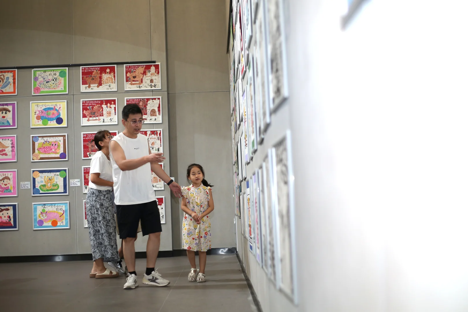 在烟台 给学生们办一场画展