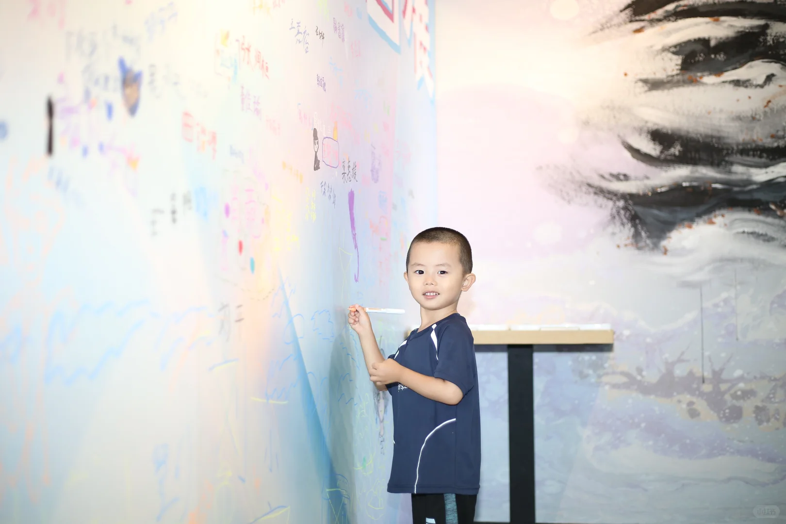 在烟台 给学生们办一场画展