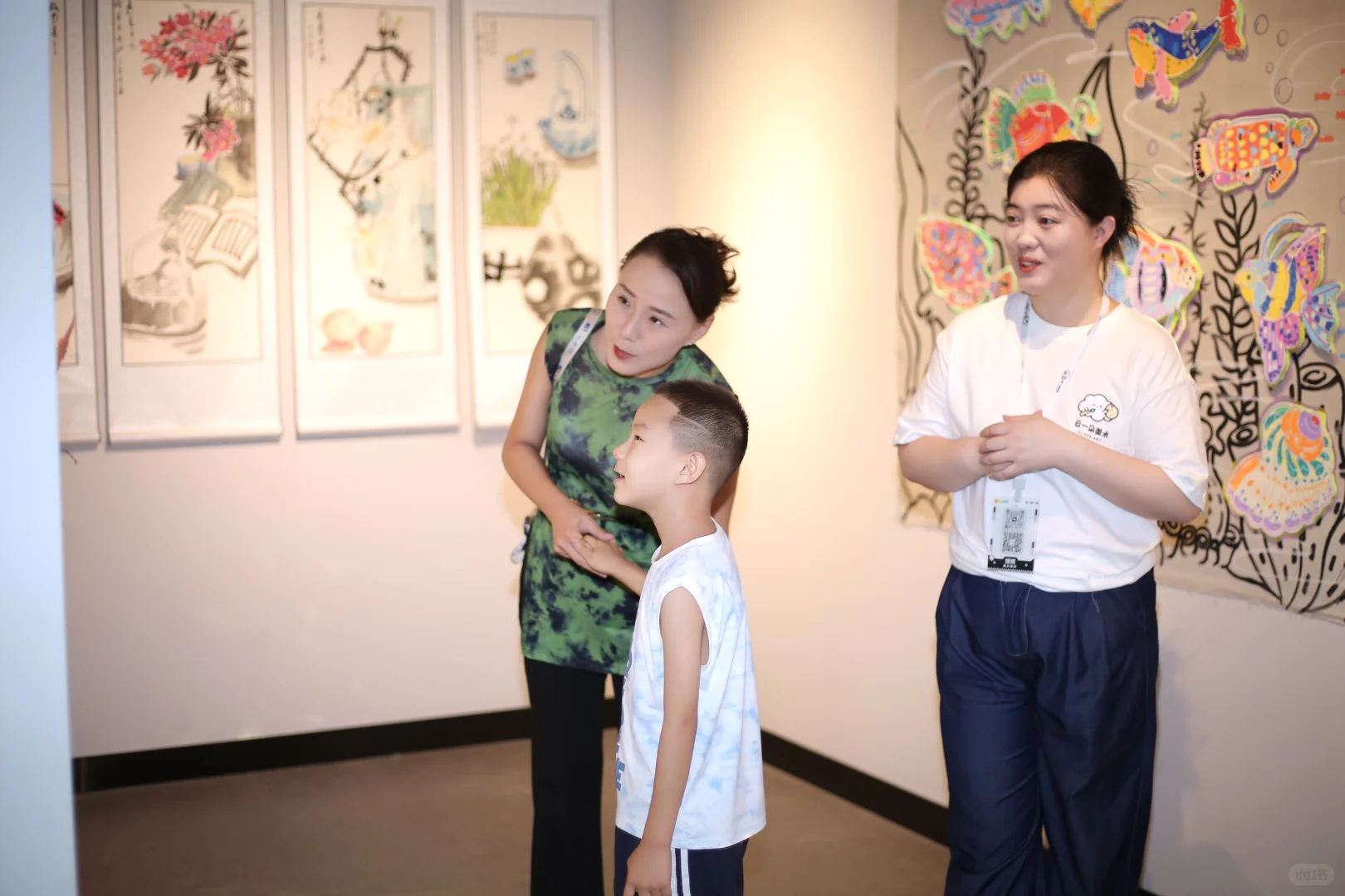 在烟台 给学生们办一场画展