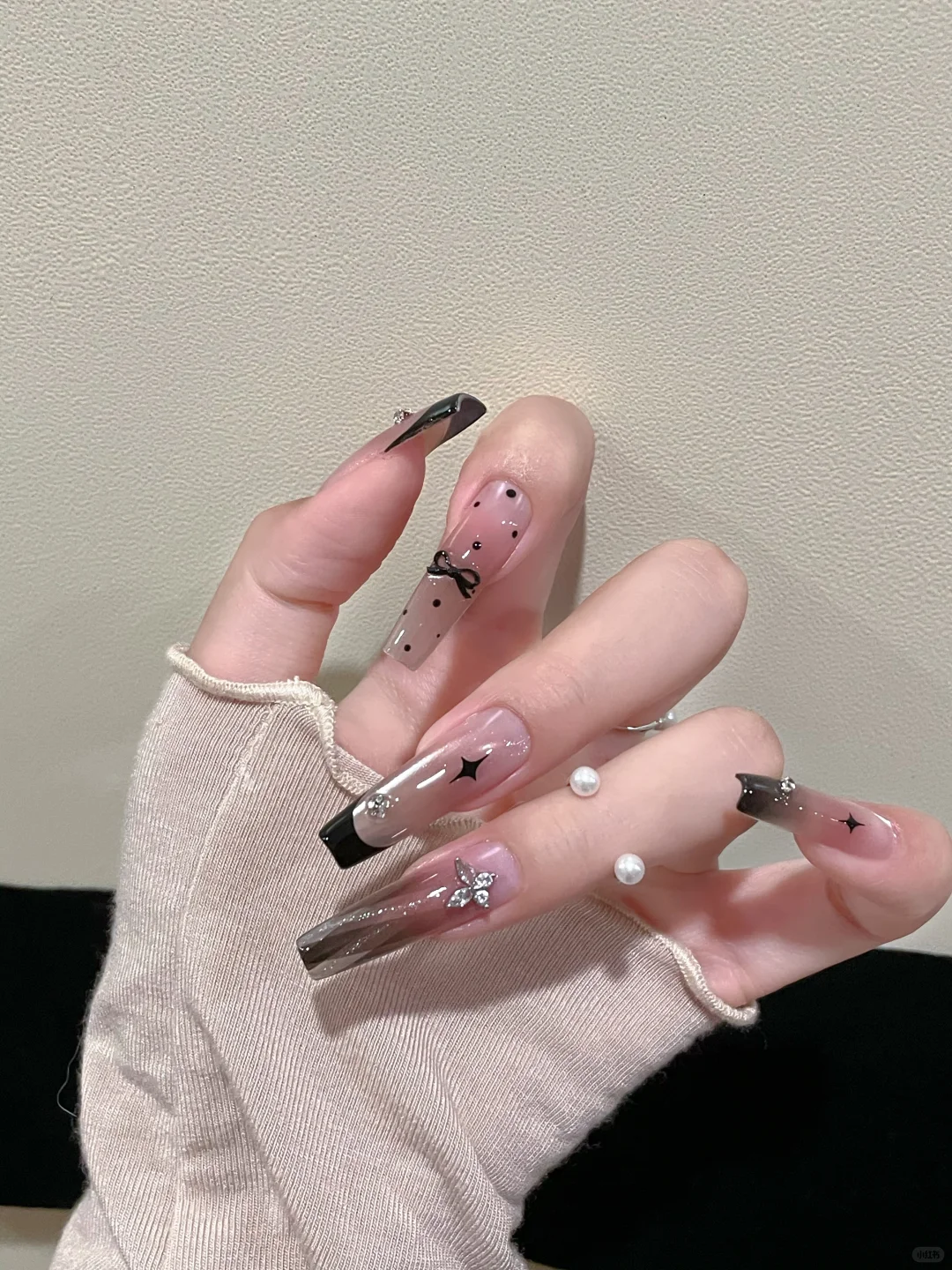 新美甲 look♡♩?甜酷辣妹•ins韩系星星美甲