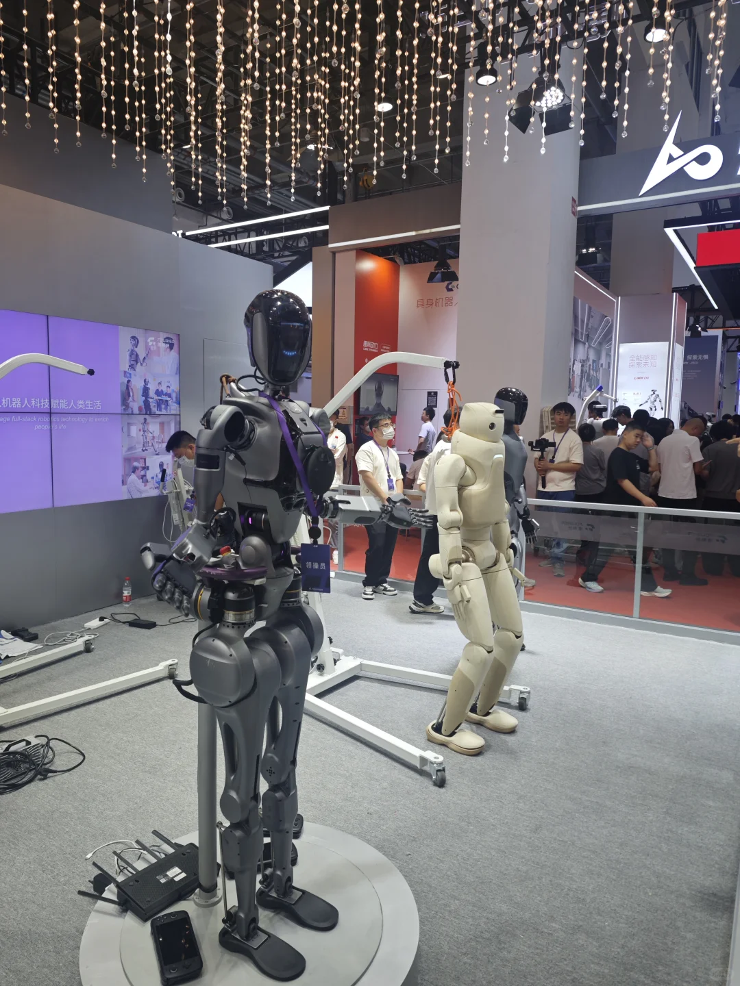 业内人士参加2025年世界机器人大会的感受