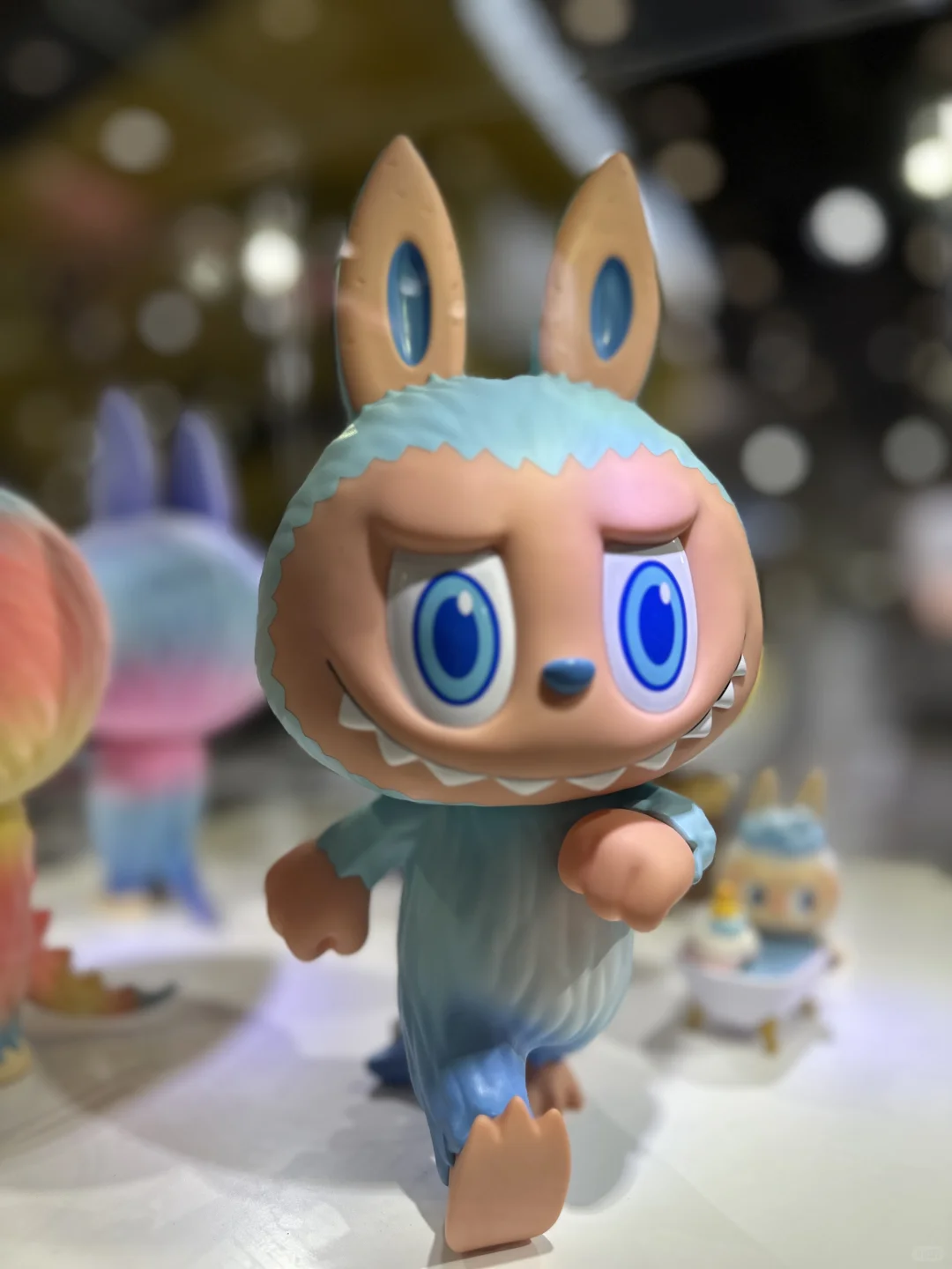 纯看了一下潮玩展！