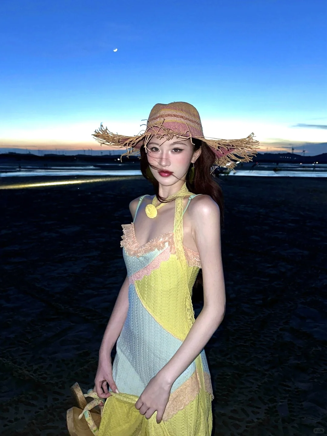 “永远愿意为浪漫的日落驻足”