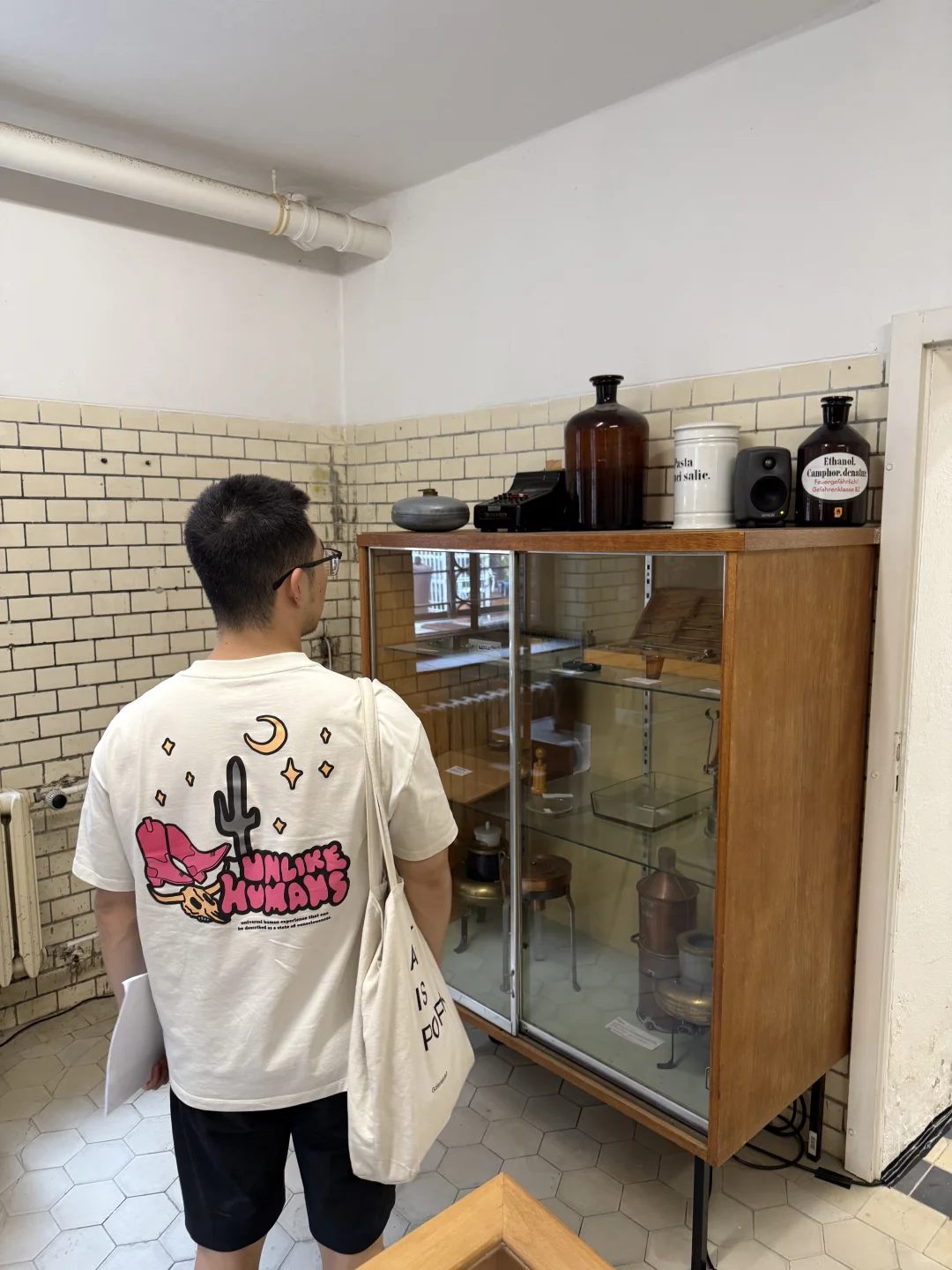 周末免费?柏林工业遗址里的东黑客帝国展览