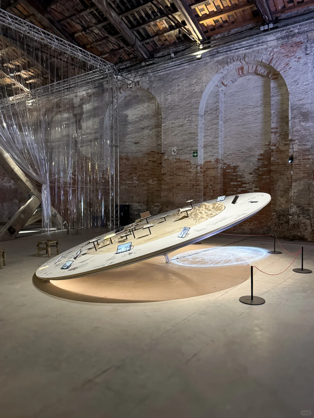 一座闪闪发亮的水上码头✨|威尼斯建筑双年展