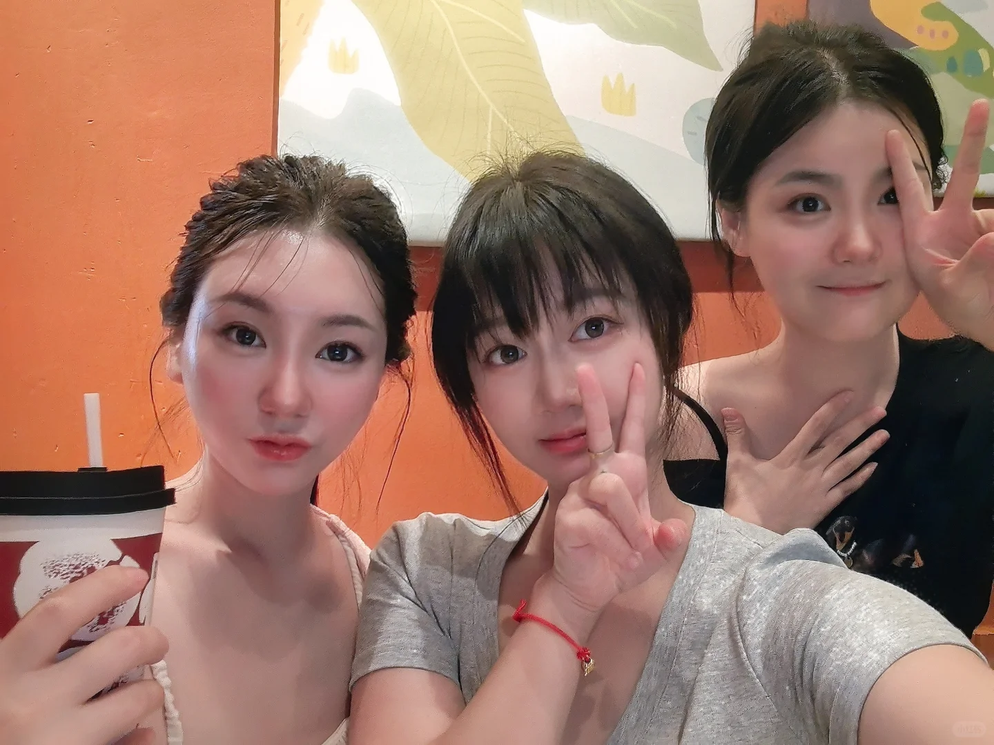 和朋友一起被说人妻感很重