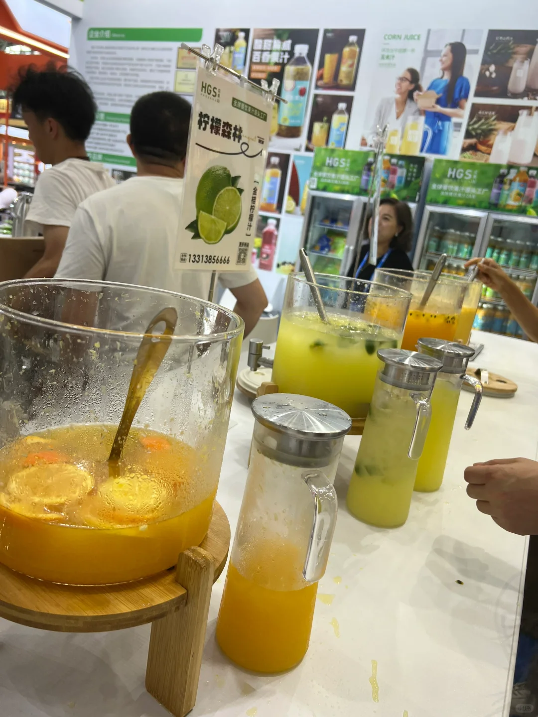 广州海鲜展我吃吃吃