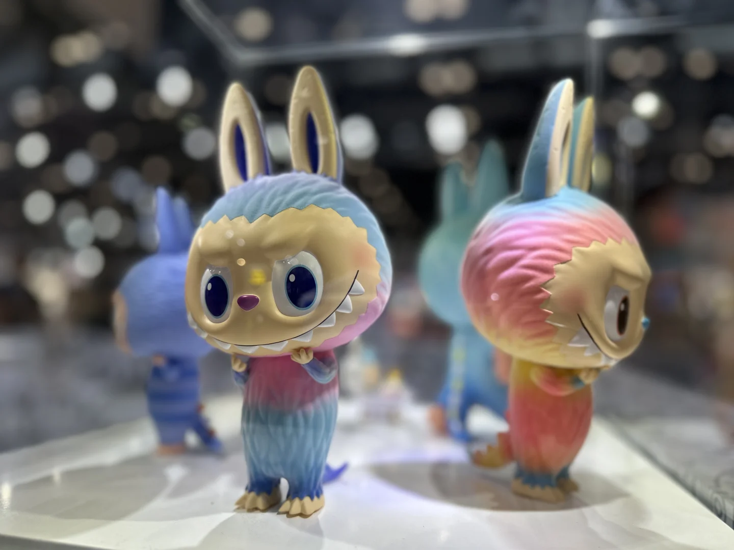 纯看了一下潮玩展！