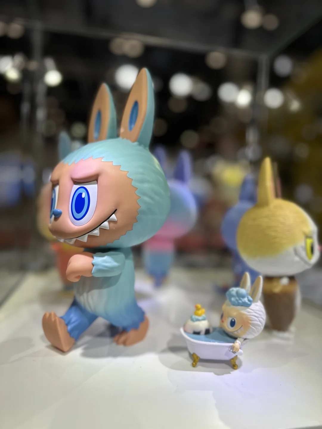 纯看了一下潮玩展！