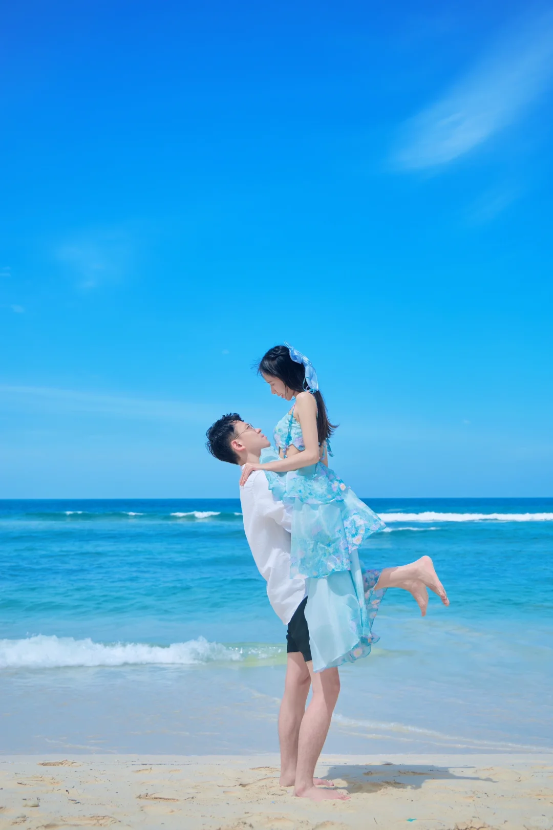 普吉岛情侣海边拍照9个动作，甜到发腻！