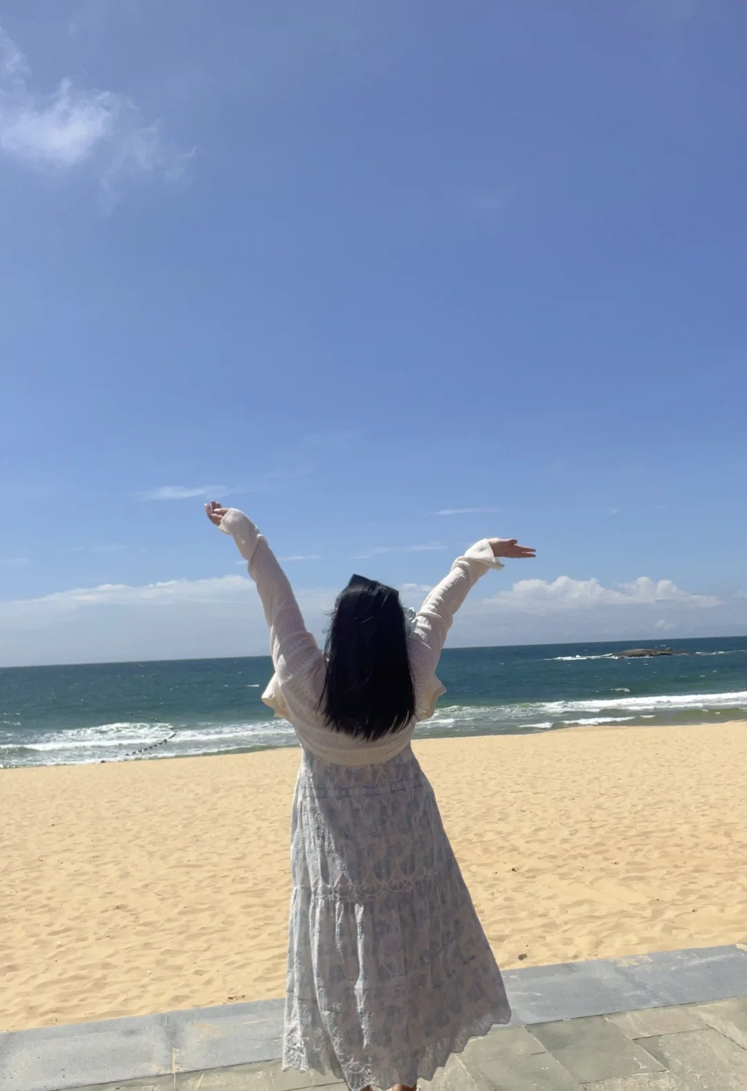 大胖丫头海边氛围感穿搭～美美出片