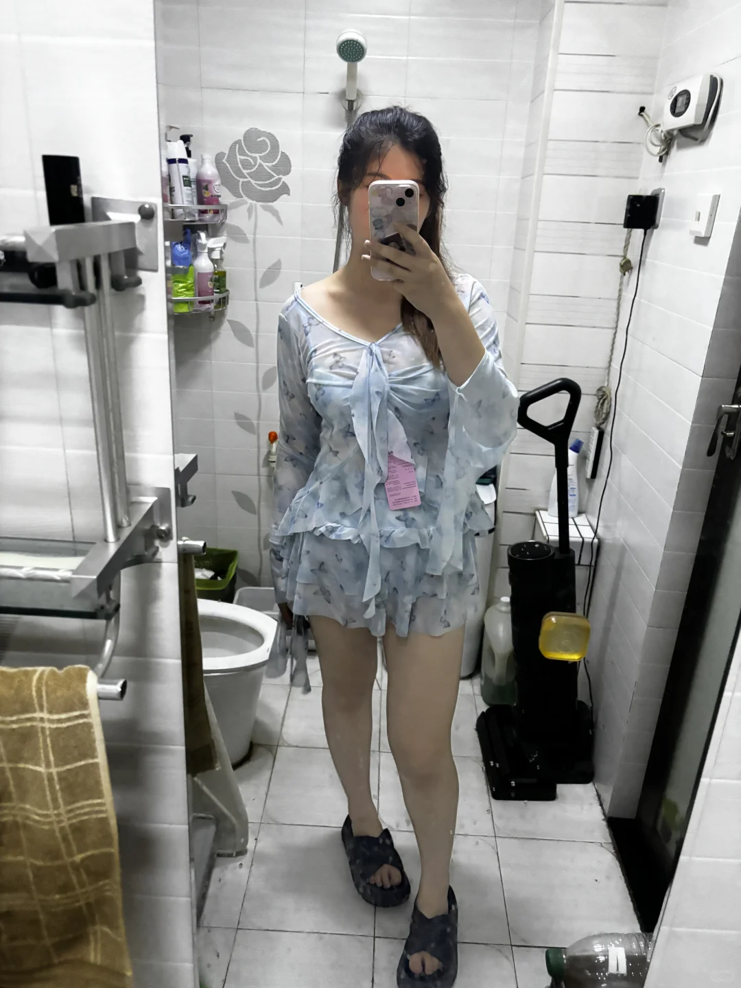 这泳衣真的太太太显身材了！