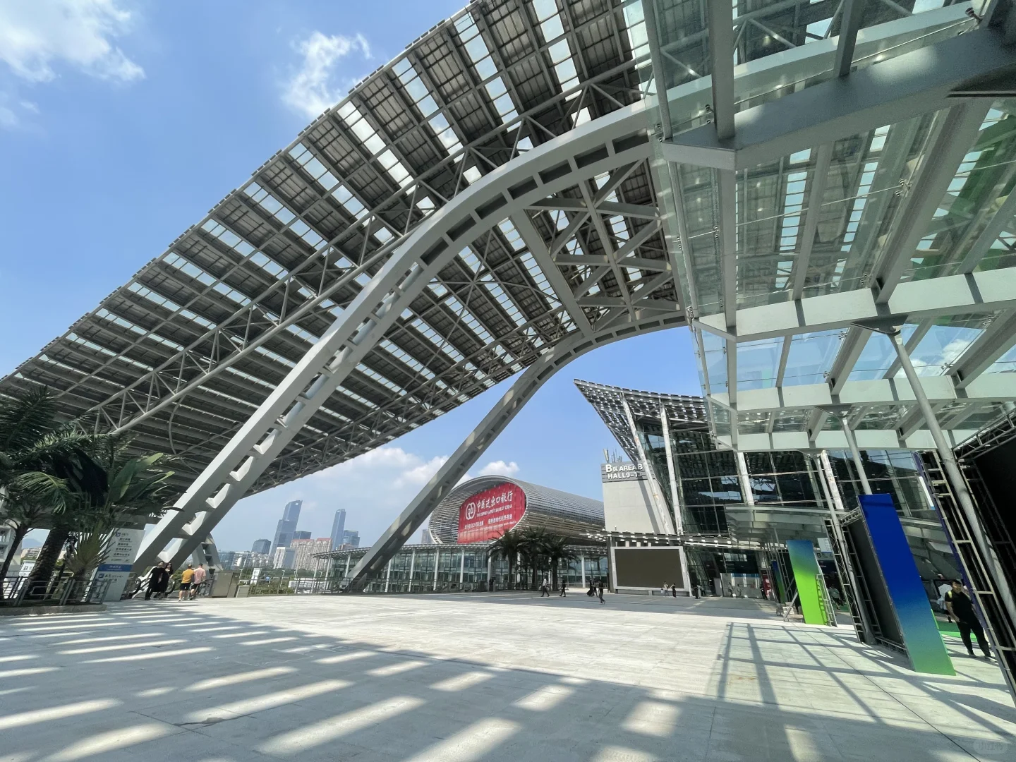 【8.08-8.10】琶洲 — 光伏电池亮化集合展
