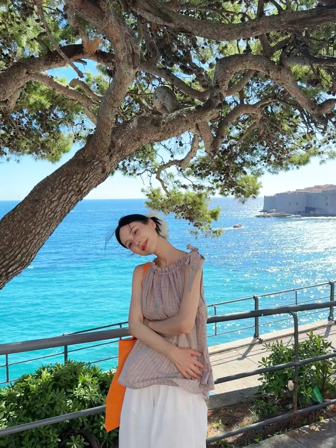 inspo | 在克罗地亚的一周穿搭՞˶･֊･˶՞ಣ