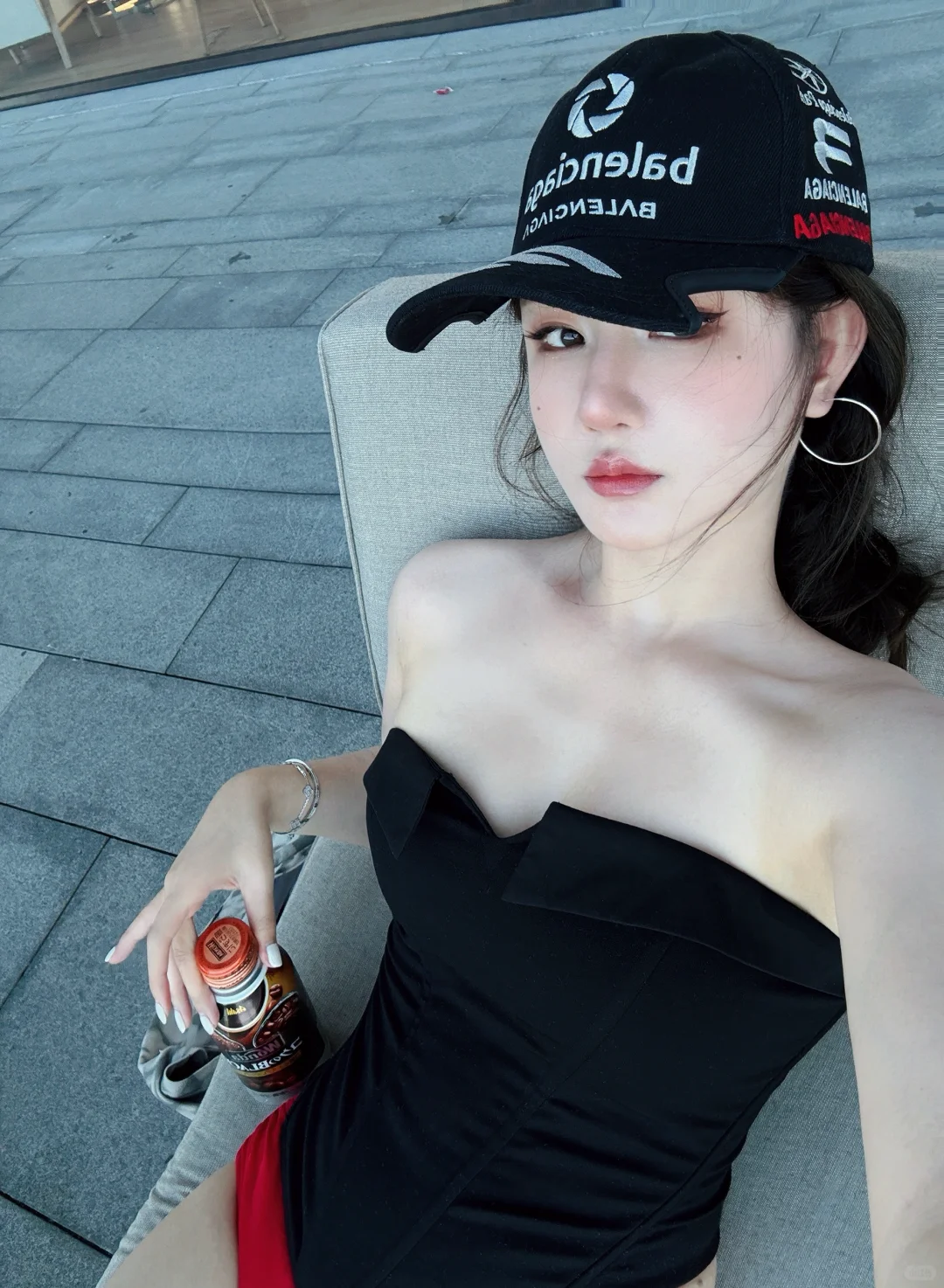 阿那亚这个泳池不错｜海边穿搭ootd?