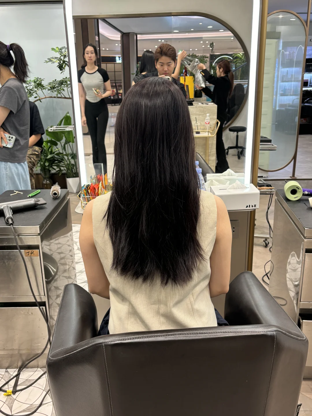 烫卷发咯！从直女到熟女只要这一步