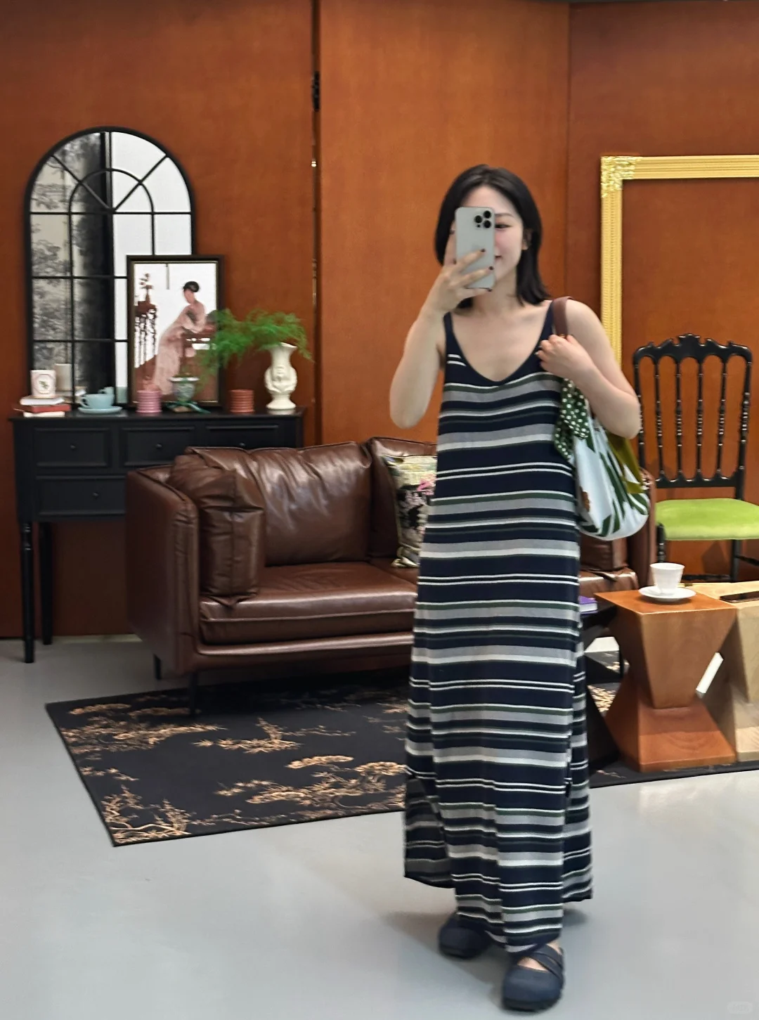 那些托平胸的福 穿过的大凉快们??