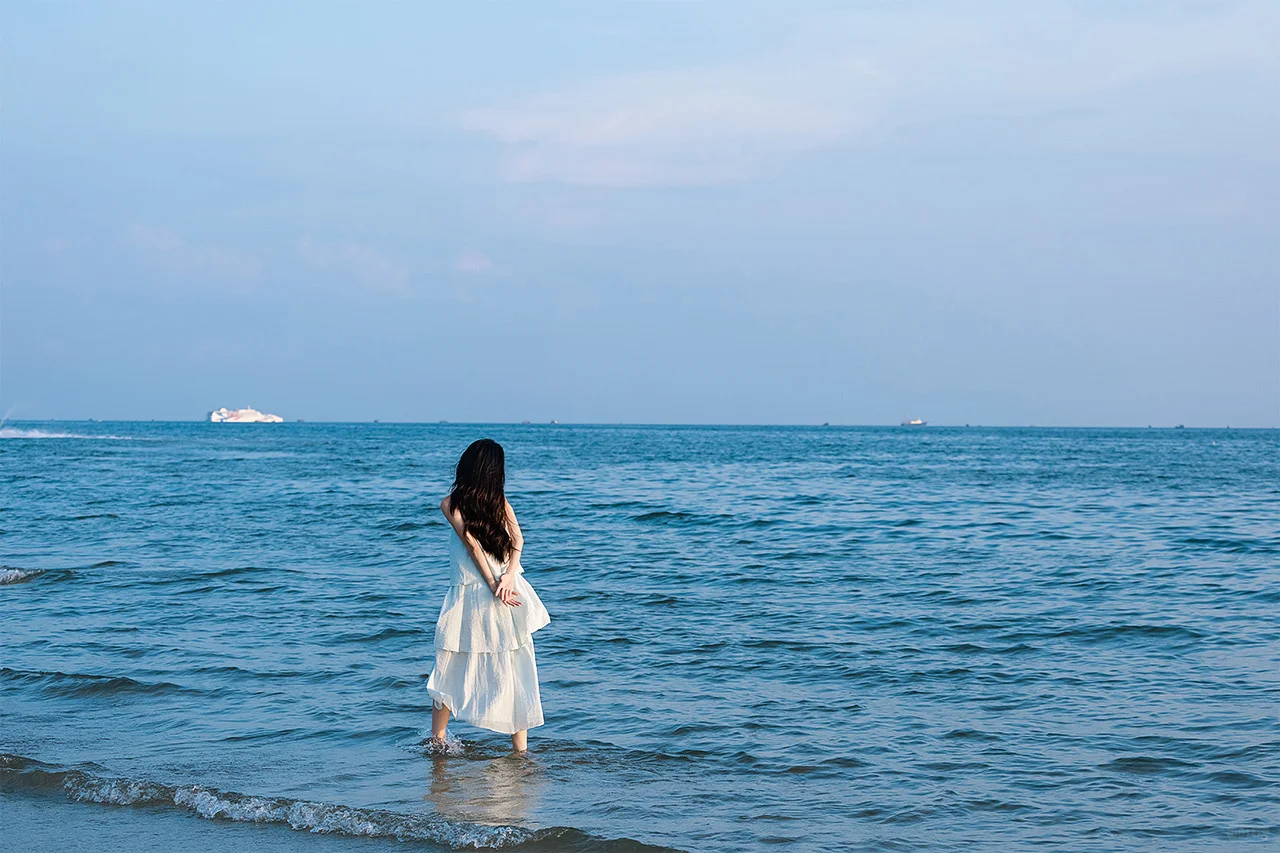 海边不露脸可以这样拍，也太有氛围感了吧