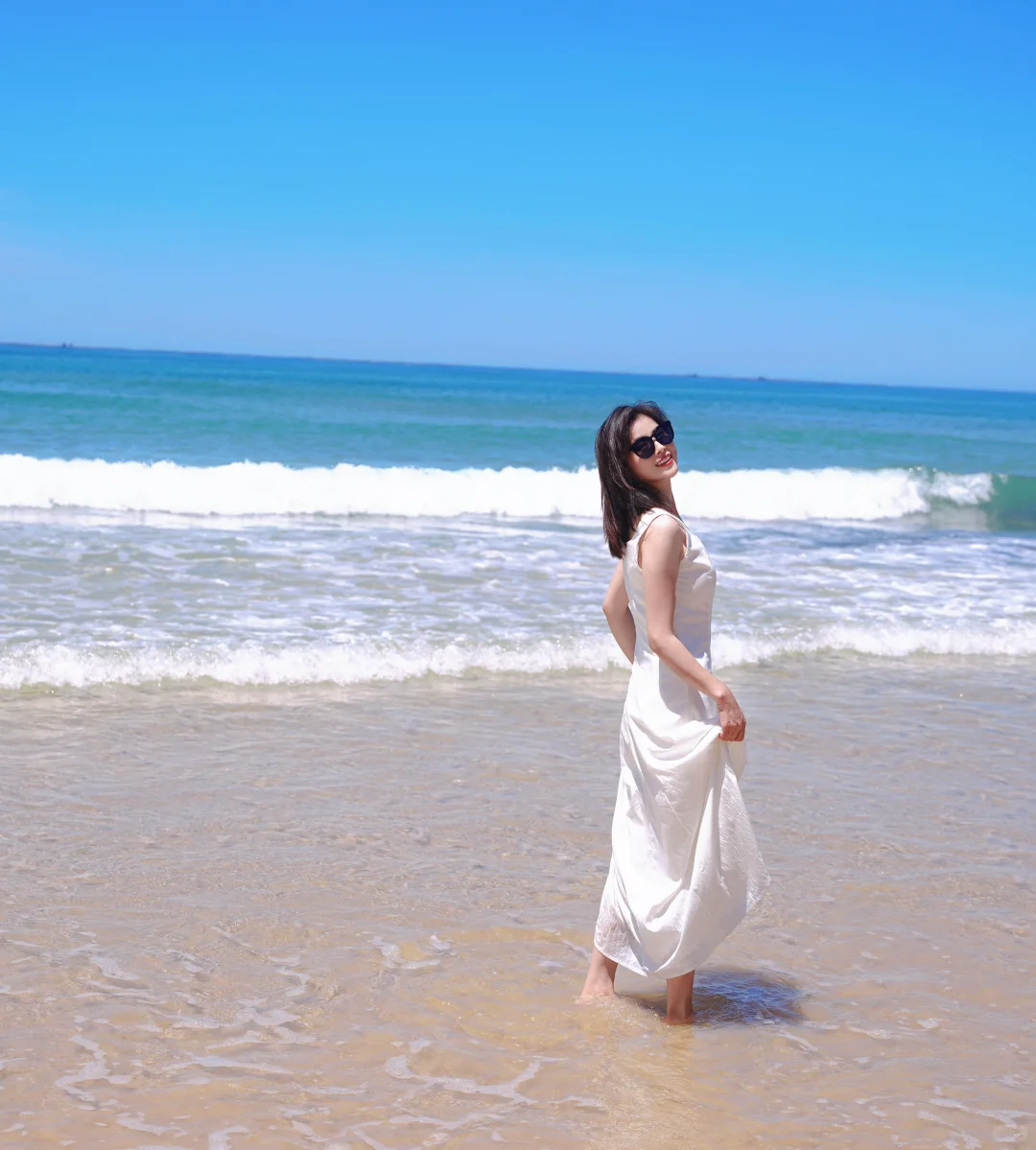 海边穿什么颜色的衣服最出片