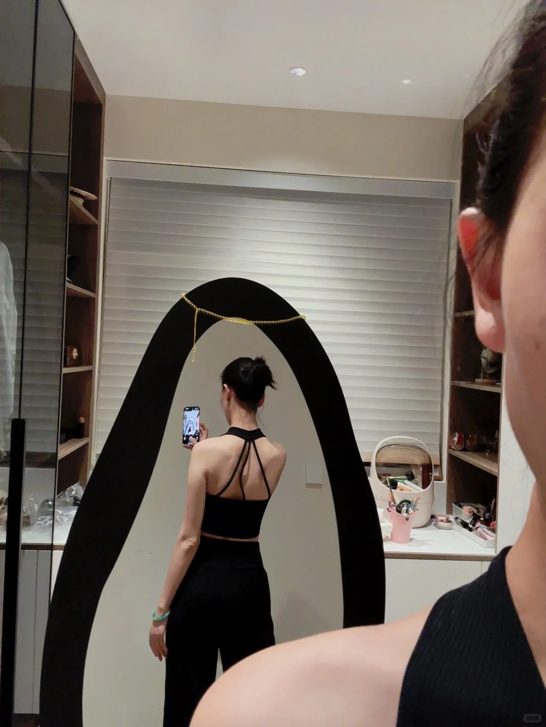 收了两套超舒服超好看的瑜伽服