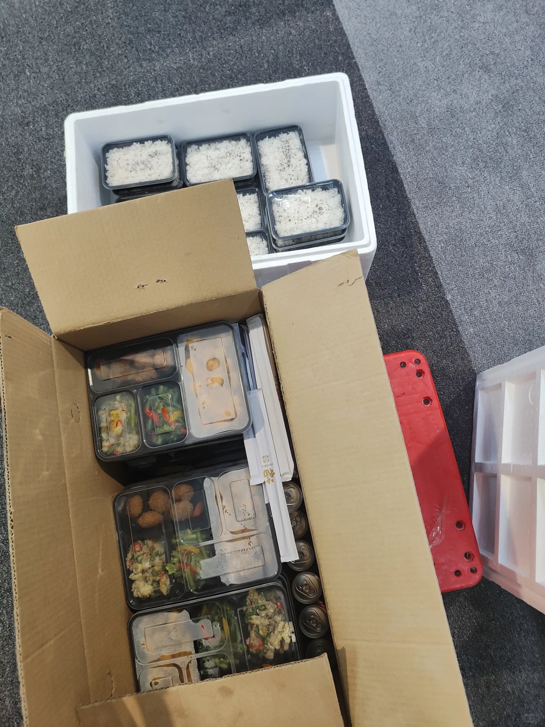 好吃的盒饭