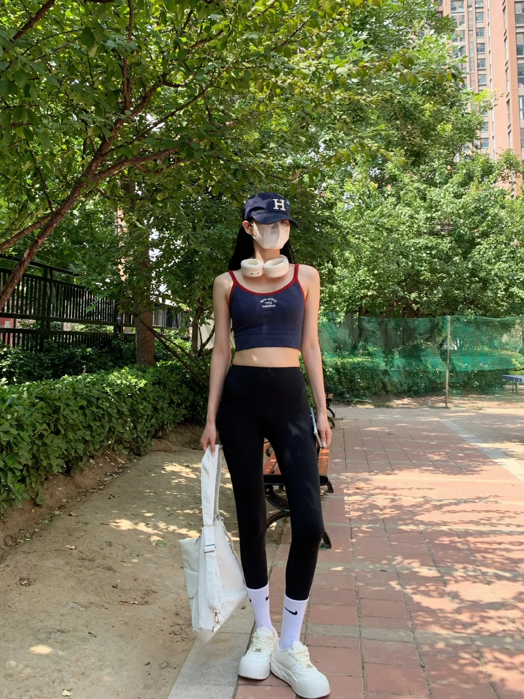 OOTD I 运动穿搭瑜伽背心+瑜伽裤绝啦！