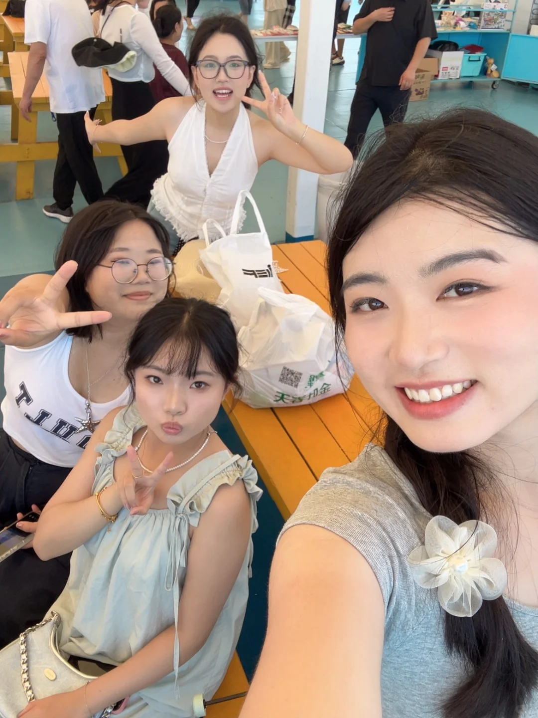爱操心的她爱吃的她爱喝酒的她