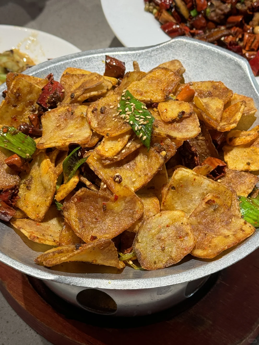 去吃了连锁的茅庐川菜