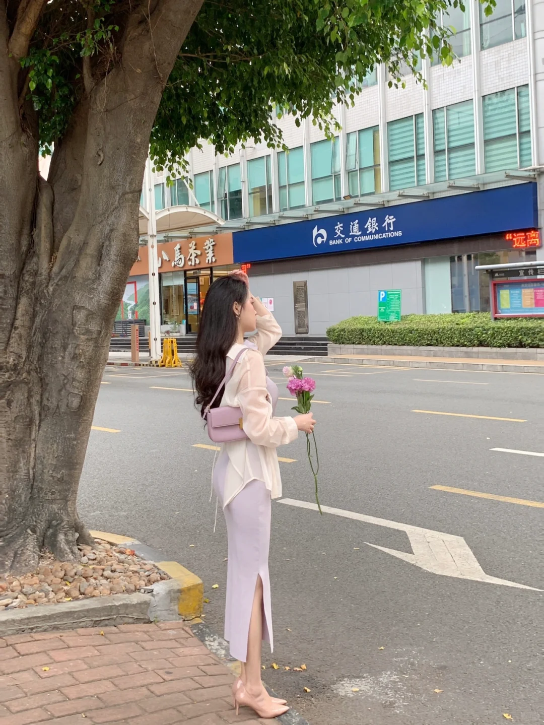 不得不承认此刻我心动了