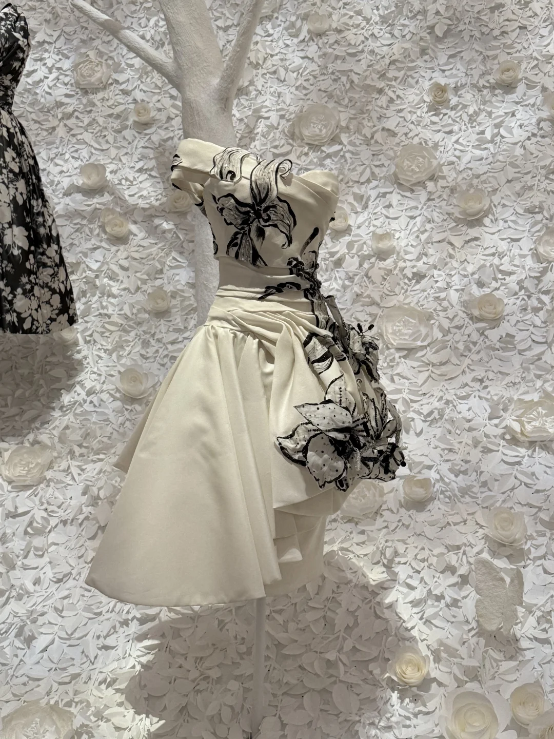 路过首尔第二个不容错过的展： 迪奥展