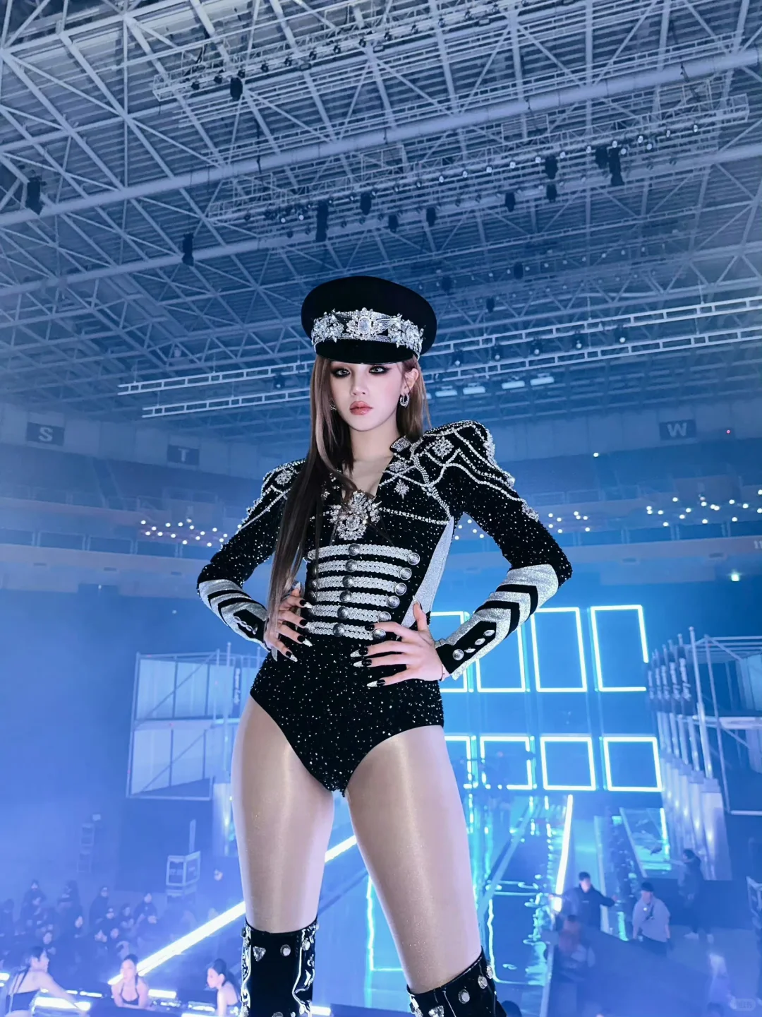 宋雨琦｜性感油光丝袜?