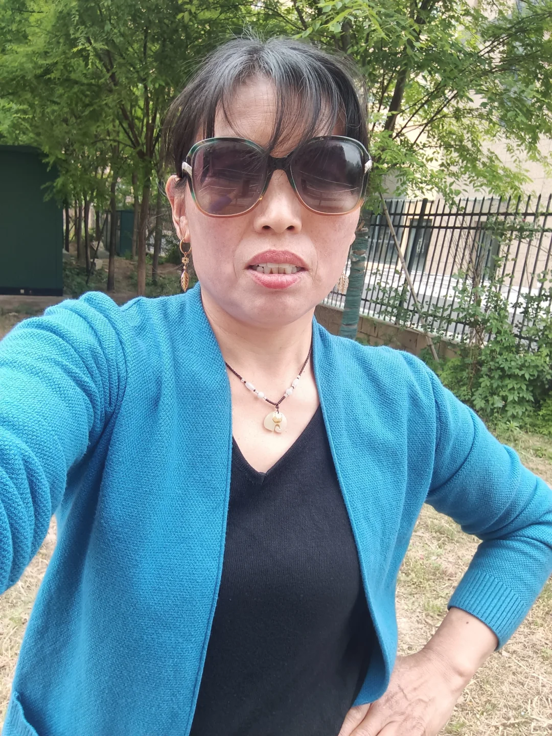 50岁的赵姨这样穿好看吗