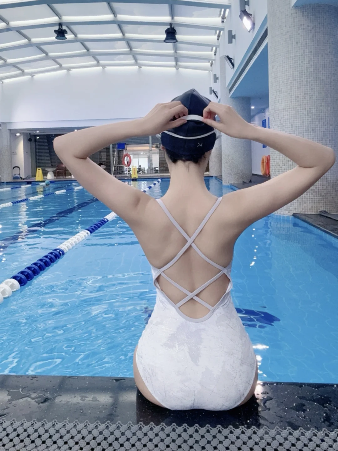 这才是泳衣的尽头啊