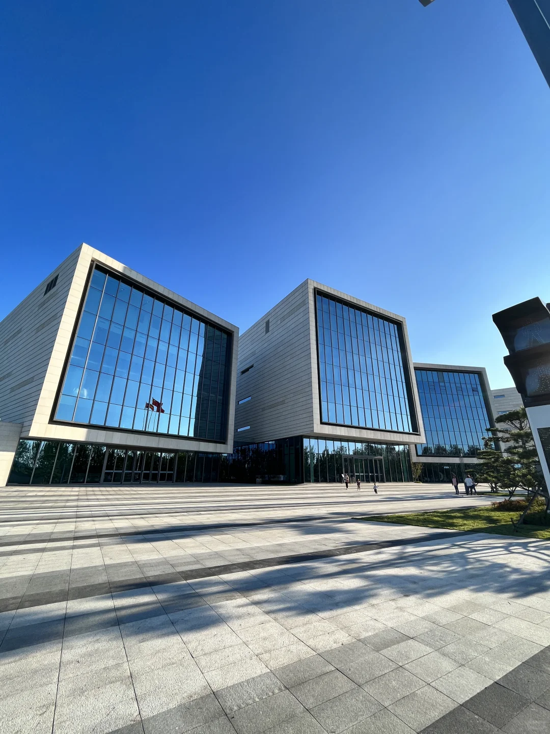 酷炫好玩的光影展?八角湾遛娃圣地打卡！