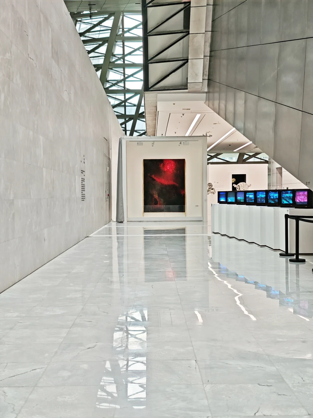 深圳新展｜馆藏级艺术展，艺术建筑双重暴击