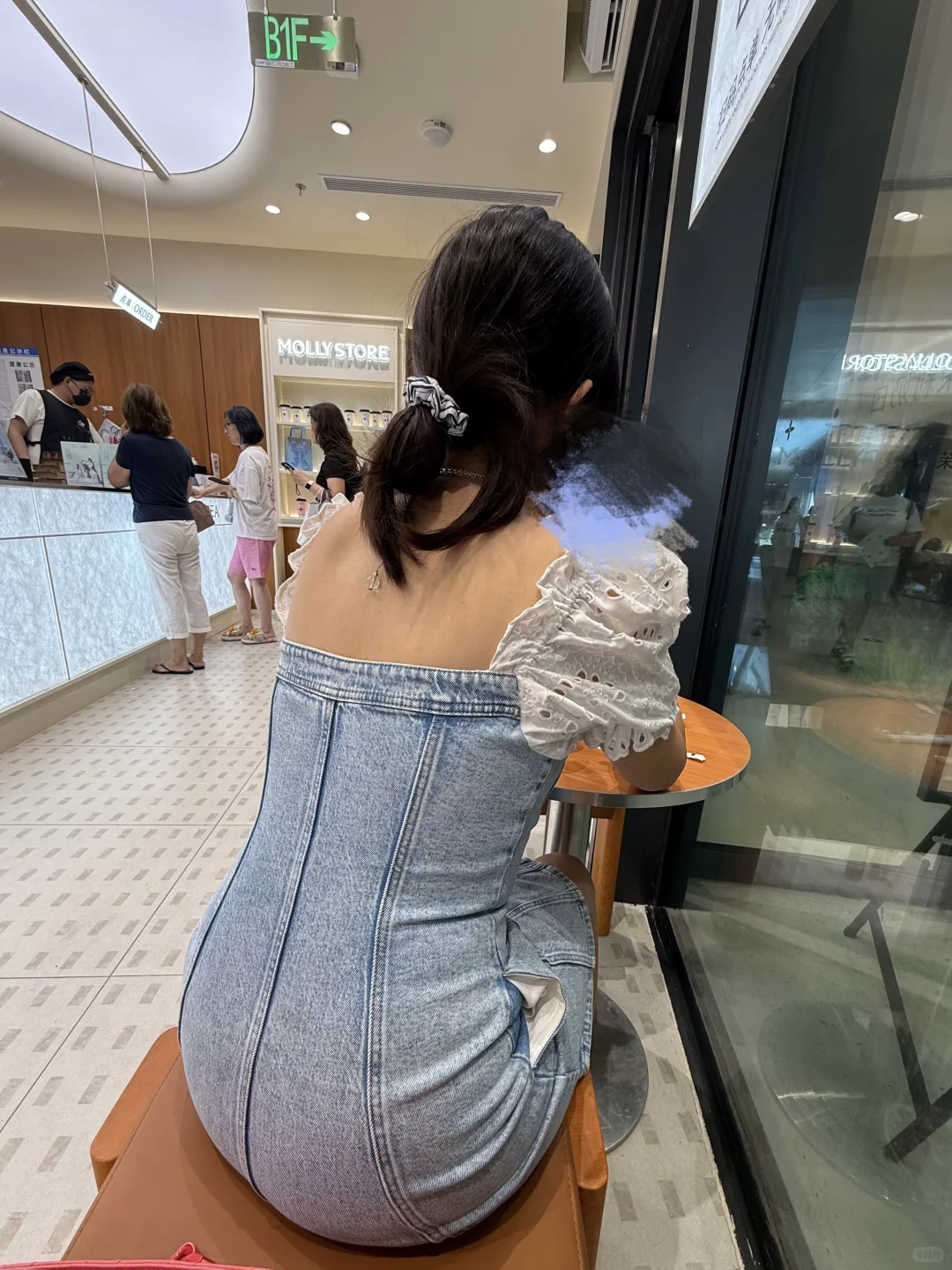 带老婆逛街的一天