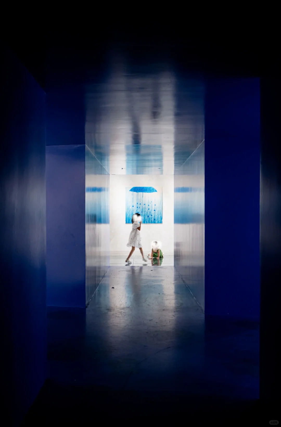 成都cosmo新展｜致天空的一封情书 1 ?