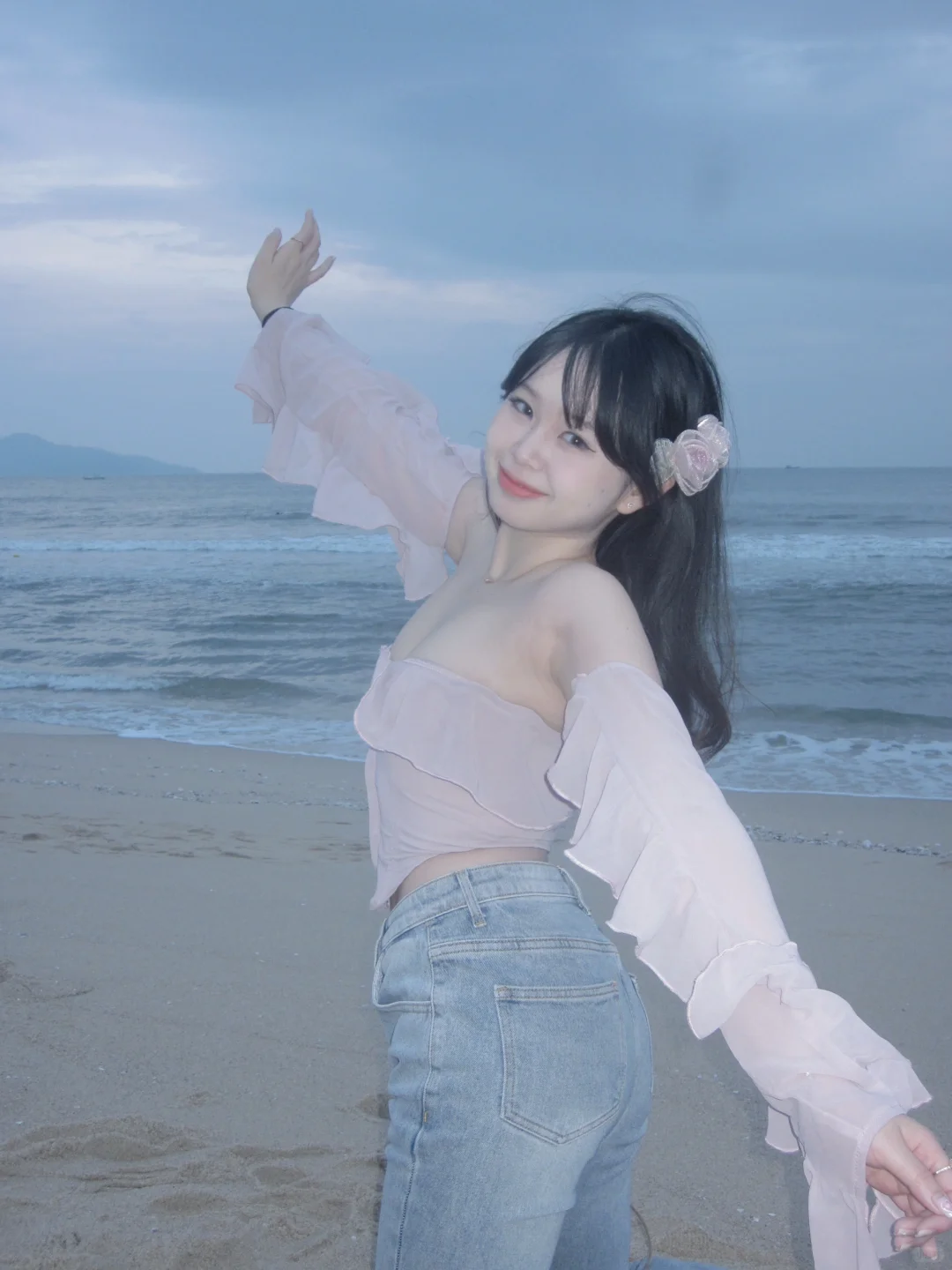 海边穿搭?️｜不用穿裙子也能很出片?