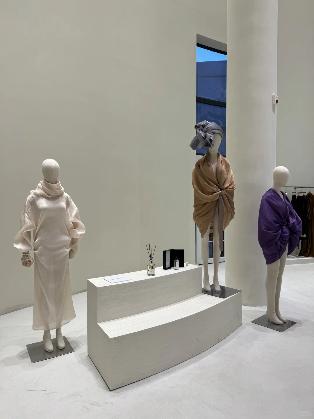 时尚艺术｜跟着设计师云看展?