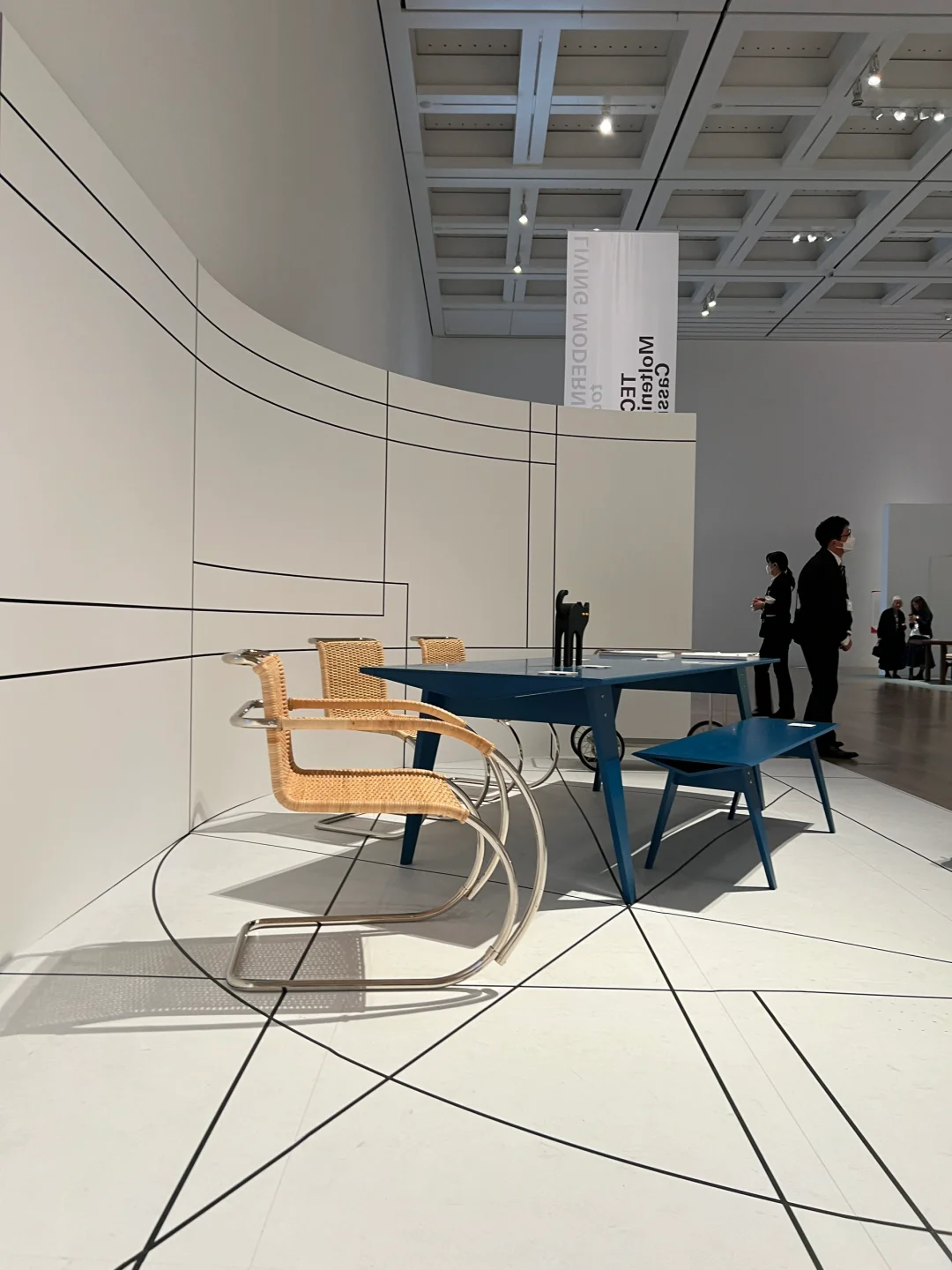 ??设计人不能错过的免费经典家具展?