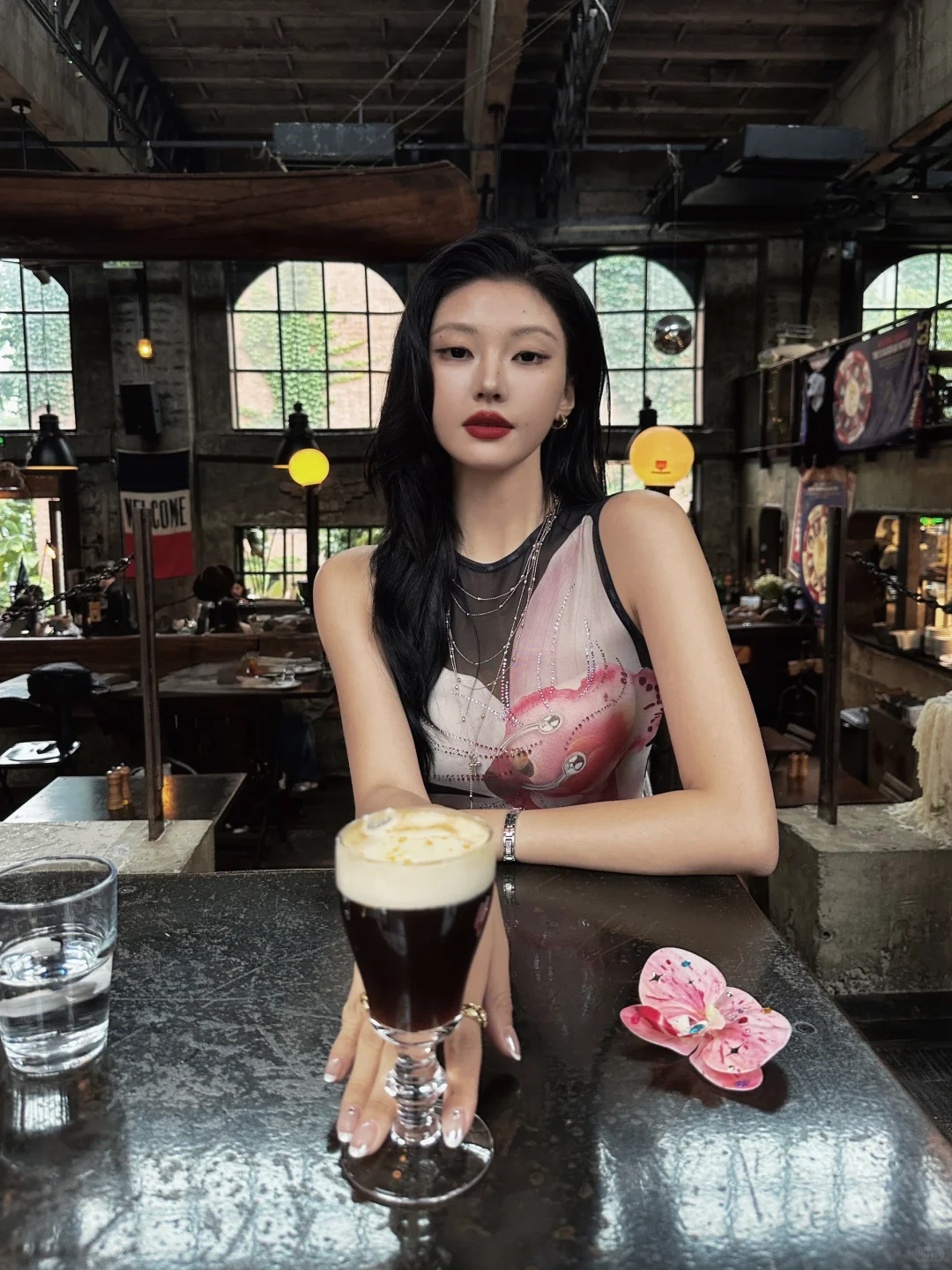 你别紧张啊 我又不是什么好人?