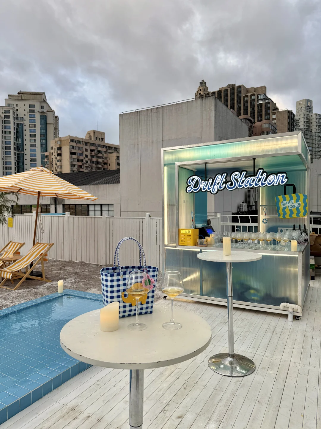 上海新展｜?️度假风拉满的屋顶展来啦！?