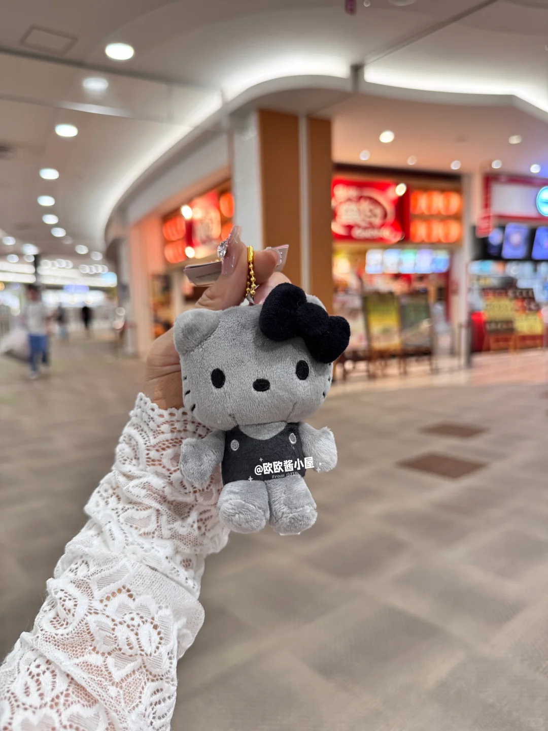 超?炭黑kitty展会限定飞回国内中✈️