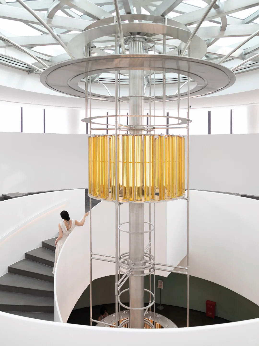 ✨广州新地标丨走进了由香气织就的时空隧道～